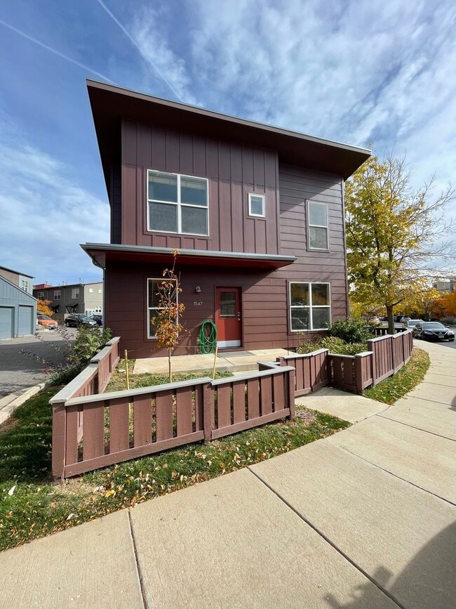 property at 1547 Easy Rider Ln
