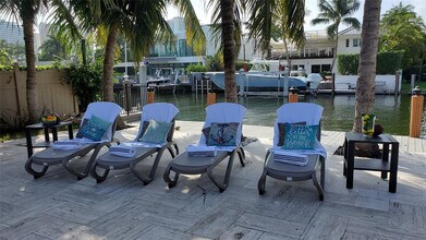 2626 Barcelona Dr in Fort Lauderdale, FL - Building Photo - Building Photo