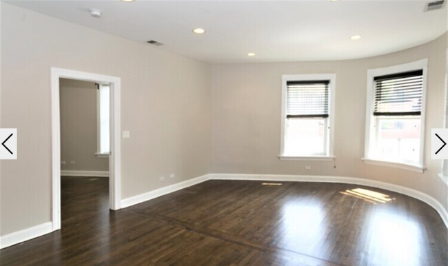 2506 W Argyle St-Unit -2506-3 in Chicago, IL - Building Photo - Building Photo