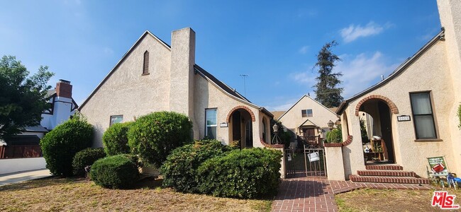 property at 2029 Addison Way