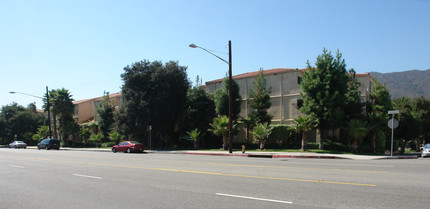 Twin Oaks Senior Apartments in Verdugo City, CA - Building Photo - Building Photo