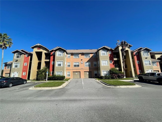 property at 2214 Grand Cayman Ct