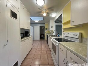 258 Kuupua St in Kailua, HI - Foto de edificio - Building Photo