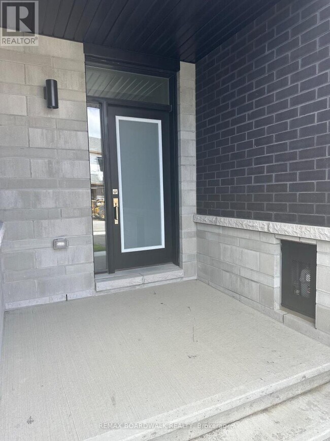 228 Bristol Cres in North Grenville, ON - Building Photo - Building Photo