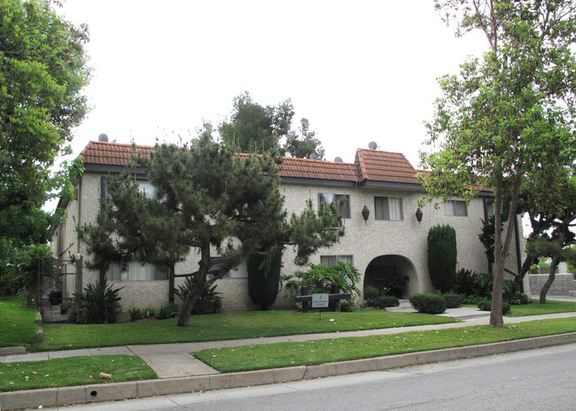 530 N Wilson Ave in Pasadena, CA - Building Photo - Building Photo