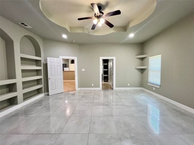 216 Thorn Ridge St in Bridge City, TX - Building Photo - Building Photo