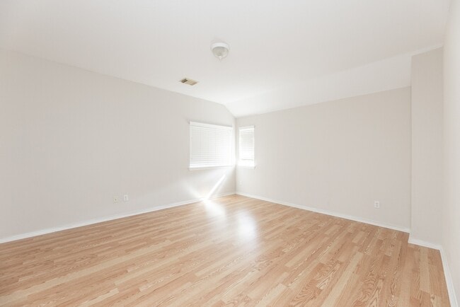 property at 15435 Stoneridge Park Ln