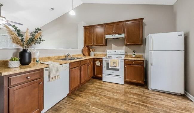 Meadow Creek Townhomes