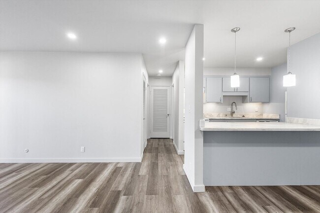 property at 528 Merritt Ave