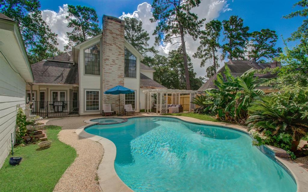 18307 Forest Elms Dr in Spring, TX - Building Photo