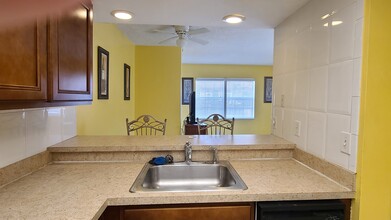 3100 Sir Hamilton Cir in Titusville, FL - Building Photo - Building Photo