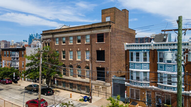 Queen Village Lofts in Philadelphia, PA - Building Photo - Building Photo