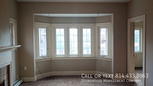 358 W 7th St-Unit -2 in Erie, PA - Building Photo - Building Photo