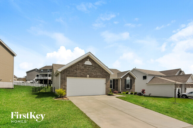 241 Turning Mill Dr in Wentzville, MO - Building Photo - Building Photo
