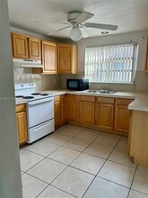 550 N 58th Ave in Hollywood, FL - Building Photo - Building Photo