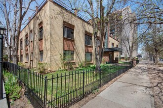 1375 N Williams St, Unit 207 in Denver, CO - Building Photo - Building Photo