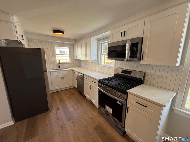 property at 3 Edgewood St