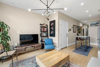 1110 5th St NW in Washington, DC - Building Photo - Building Photo