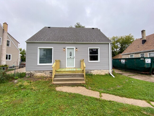 4762 N 54th St in Milwaukee, WI - Building Photo - Building Photo