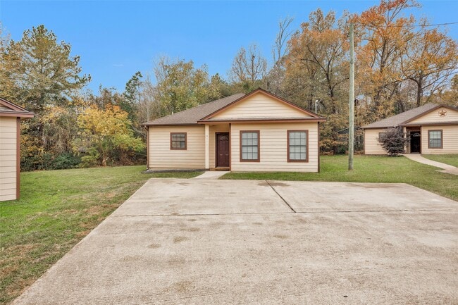 property at 3129 Molly Dr