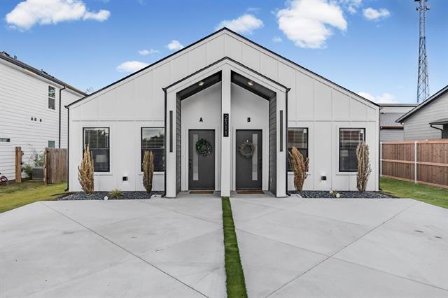 property at 2111 Wright St