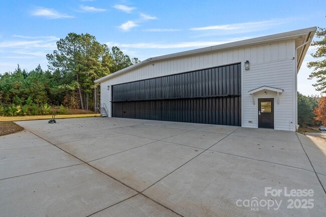 122 Rutan Ct in Mooresville, NC - Building Photo - Building Photo