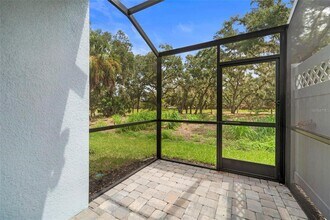4020 Via Sienna Cir in Sarasota, FL - Building Photo - Building Photo