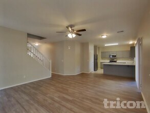 4868 E Meadow Land Dr in San Tan Valley, AZ - Building Photo - Building Photo