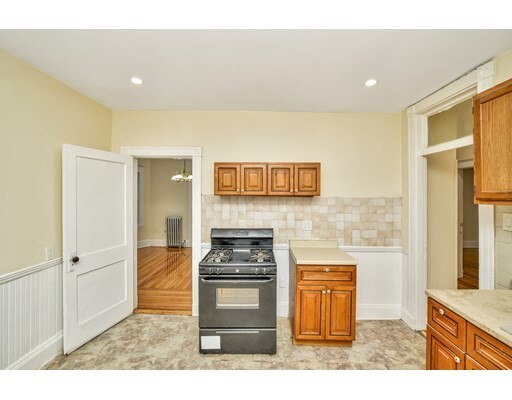 106 Greenbrier St-Unit -1 in Boston, MA - Building Photo