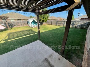 2265 Blue Jay Dr in Edmond, OK - Building Photo - Building Photo