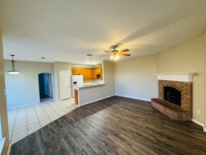 5705 Swords Dr in Fort Worth, TX - Building Photo - Building Photo