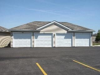 Plum Grove in Monroe, MI - Building Photo - Building Photo