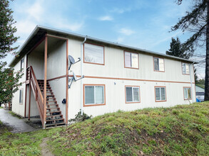 8-Plex in Longview, WA - Building Photo - Building Photo