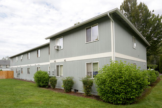 New Heritage Apartments in Albany, OR - Building Photo - Building Photo