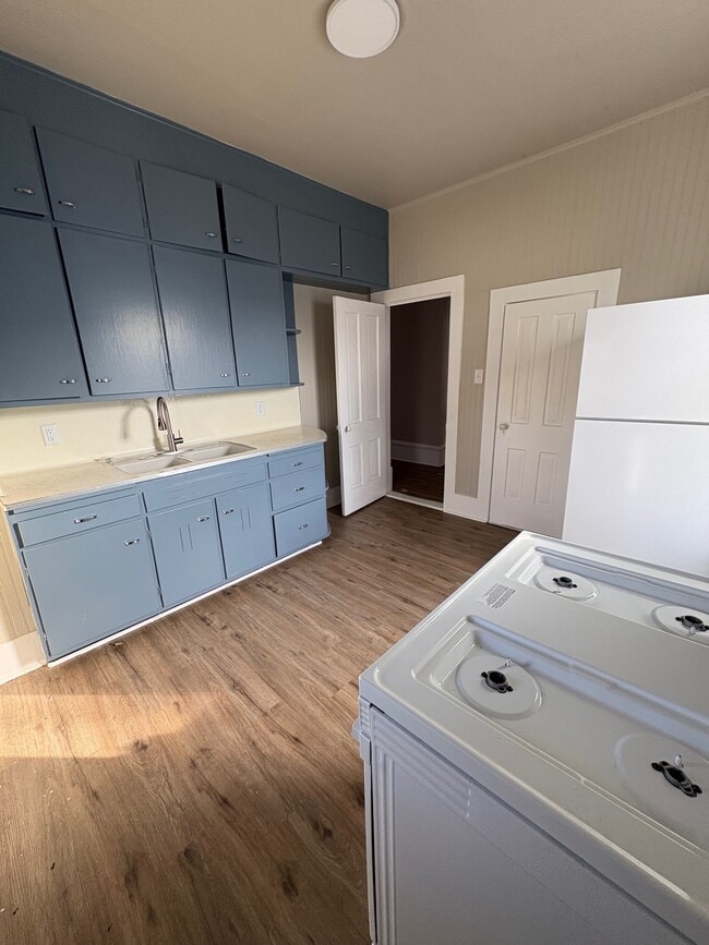 property at 229 N Washington St