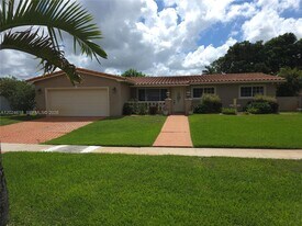 2091 NW 85th Way in Pembroke Pines, FL - Building Photo