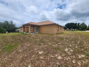 10405 Vista Pines Loop in Clermont, FL - Building Photo - Building Photo