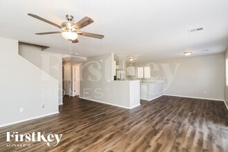 10612 W Sonora St in Tolleson, AZ - Foto de edificio - Building Photo