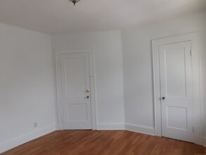 227 Edna Ave in Bridgeport, CT - Building Photo - Building Photo