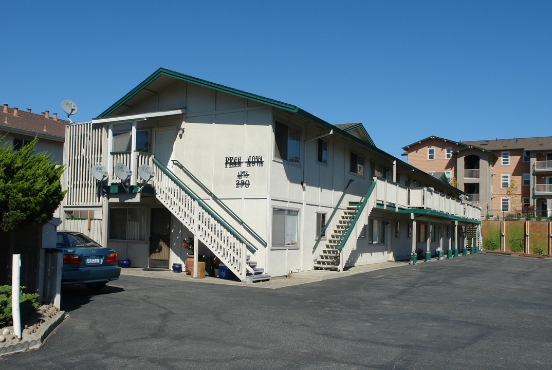 Penn Nova Apartments in Watsonville, CA - Building Photo