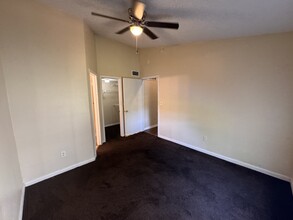 1932 Lake Atriums Cir in Orlando, FL - Building Photo - Building Photo