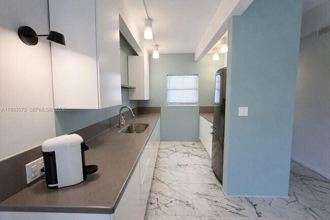 1840 Jefferson Ave in Miami Beach, FL - Building Photo - Building Photo