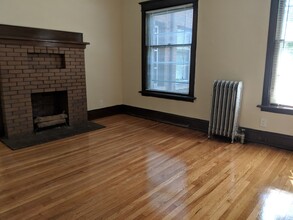 1707 Ridge Ave in Evanston, IL - Building Photo - Building Photo