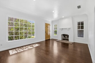 585 W Calaveras St in Altadena, CA - Building Photo - Building Photo