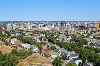 260 Parker Hill Ave in Boston, MA - Foto de edificio - Building Photo