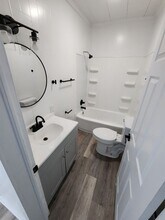 924 1/2 W Wayne St-Unit -Wayne St W 924 1/2 in Lima, OH - Building Photo - Building Photo