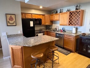 5300 E Cherry Creek South Dr, Unit 1221 in Denver, CO - Building Photo - Building Photo