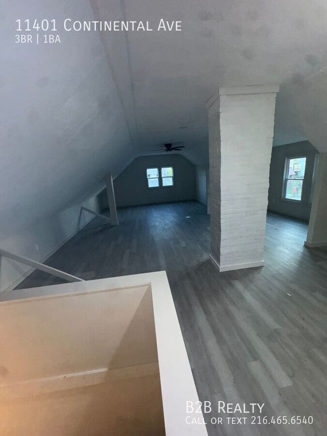 11401 Continental Ave in Cleveland, OH - Building Photo - Building Photo