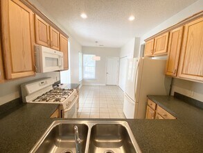 167 Landing Ln in Bluffton, SC - Building Photo - Building Photo