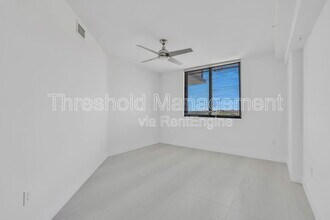 2301 SW 27th Ave in Miami, FL - Building Photo - Building Photo
